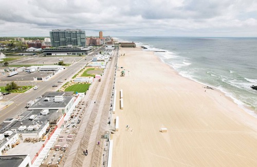 Ocean Grove Apartment | Ocean View Studio 2 Blocks to Beach & Main Ave | Full Kitchen | Near Asbury