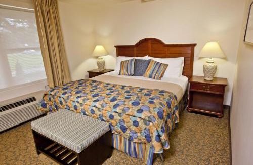 Ocean Drive Resort | Oceancliff I & II
