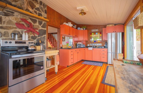 Yarmouth Cottage | Oceanfront Boathouse on Casco Bay