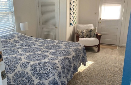 Block Island Cottage | Oceanfront Cottage - 4 BR close to town