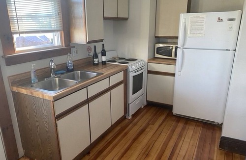 Ocean Park Apartment | Oceanside cottage home with stunning ocean views