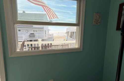 York Beach Condo | Oceanview Condo W/a Loft Retreat - Steps to the Beach!