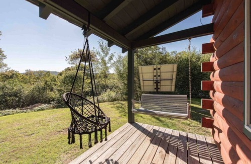 Canaan Cabin | Off-Grid Adventure Cabin | Peakaboo Mountain Views