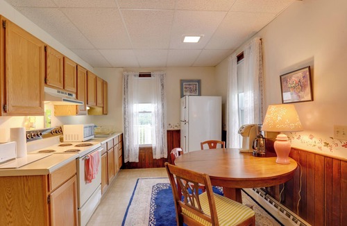 Millerton Apartment | On 12-Acre Lot: Lawrenceville Apt w/Lake View