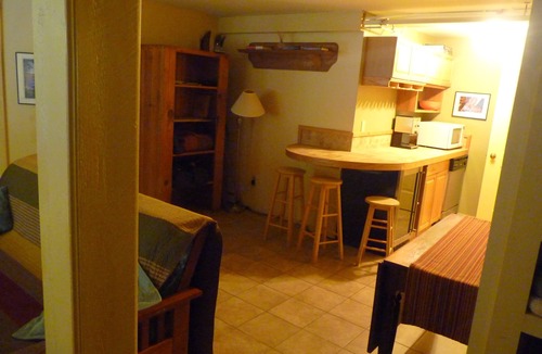 Killington Ski Chalet | On access road to ski slopes private setting, walk distance to restaurants, bar