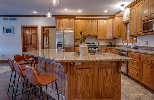 Town of Milo House | On Cloud Wine: 5 bedroom lake home on Keuka Lake's east side