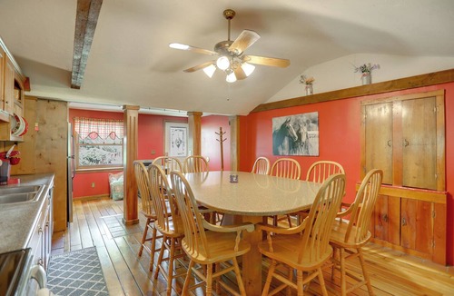 Spring Creek House | On Horse Farm! Home w/Pond Access in Spring Creek
