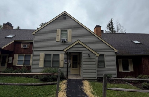 Hancock House | On Jiminy Peak Resort - Sleeps 9-10 - Pool, Hot Tub & Sauna