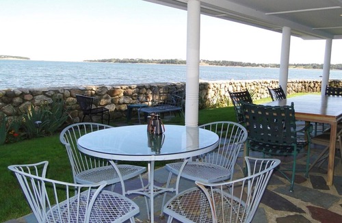 South Orleans House | ON THE WATER Topside Main House on Pleasant Bay. Sleeps 8, 3.5 baths.
