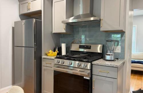 Worcester Apartment | One Bedroom Steps from Clark University
