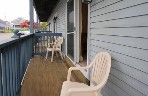 Wells Beach Condo | ONE MINUTE WALK to WELLS BEACH, Bellevue by the Sea is your perfect vacation!