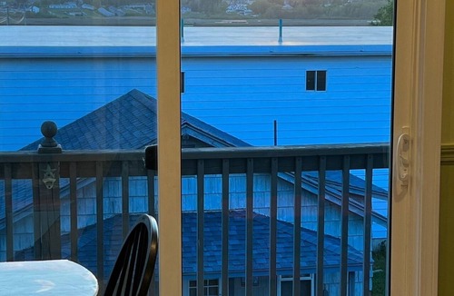 Wells Beach Condo | ONE MINUTE WALK to WELLS BEACH, Bellevue by the Sea is your perfect vacation!