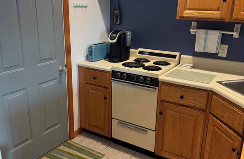 North Truro Condo | Only a few weeks left this summer! Book now!