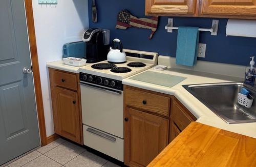 North Truro Condo | Only a few weeks left this summer! Book now!