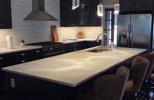 Buffalo Apartment | Open floor plan-historic Elmwood Village, Buffalo area-gated off-street parking