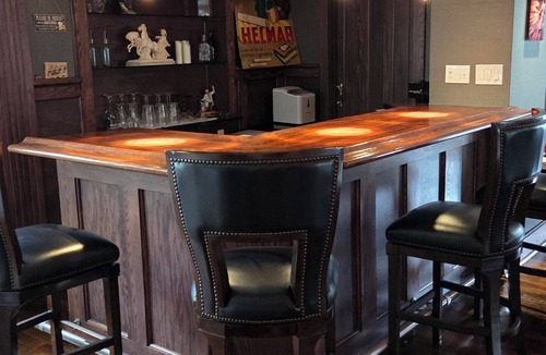 Buffalo Apartment | Open floor plan-historic Elmwood Village, Buffalo area-gated off-street parking