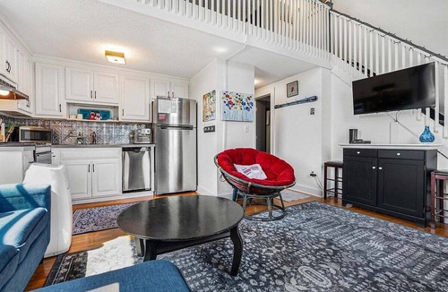 Bethel Condo | Opera House Loft 25 - Bethel Village