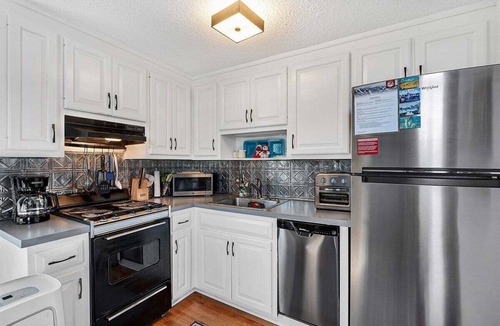 Bethel Condo | Opera House Loft 25 - Bethel Village
