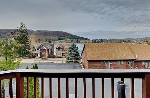 Sunplace House | Our Happy Place