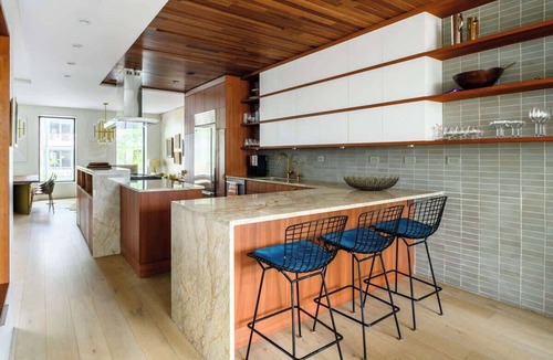 Crown Heights House | Pacific by Rove Travel Duplex w Deck & Backyard