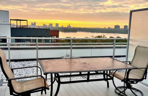 Ottawa Condo | Panoramic Riverfront Penthouse Condo