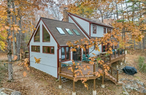 Moultonborough House | Peace awaits you on Wakondah Pond