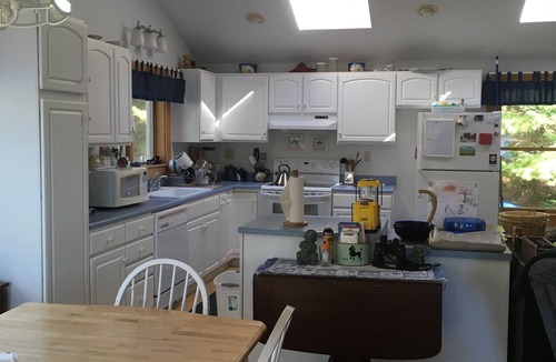 Rumney House | Peaceful 4-bedroom on Stinson Lake