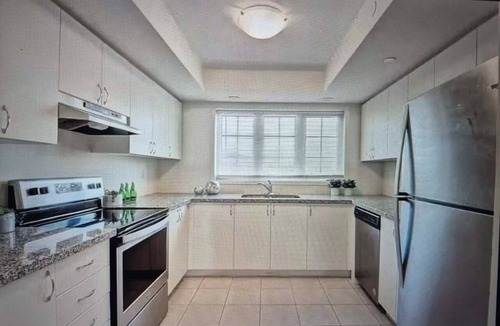 Durham Region House | Peaceful 4-bedroom townhome with AC in charming Oshawa