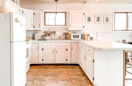 De Lancey Cabin | Peaceful Cabin Retreat with Mountain Views & Private Acreage in Hamden, New York