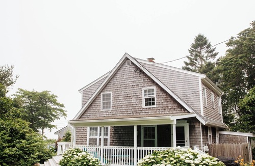 Mattapoisett Cottage | Peaceful cottage in quaint Mattapoisett beach community.