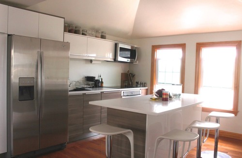 Medford Apartment | Peaceful Loft with inspiring view, modern design near grocery store,restaurants.