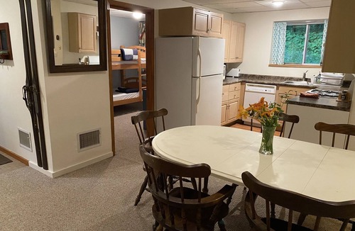 West Dover House | Peaceful Near Mt Snow Wood Stove Sauna Forest Views Cozy Stay