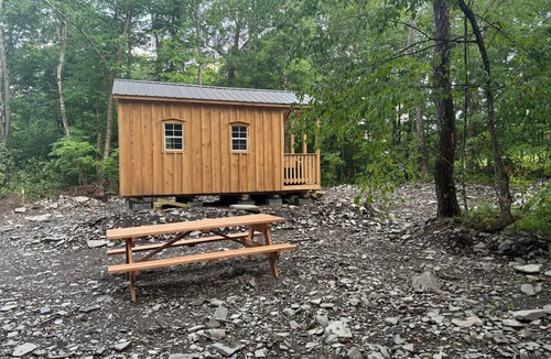 Smithville Flats RV Rental | Peaceful & private 1-bedroom campground in charming Smithville Flats