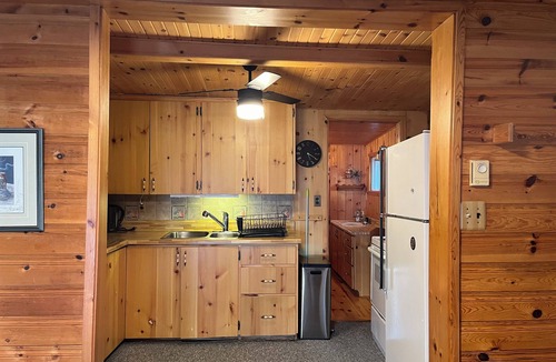 Westmeath Cottage | Peaceful Waterfront Cottage on Ottawa River – Nature Lover’s Retreat!