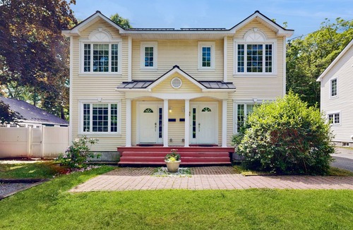 Bar Harbor Cottage | Perfect Cottage Near Downtown & Glen Mary Park w/Full Kitchen, Free WiFi, More