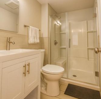 Downtown Apartment | Perfect Downtown Stay Yale Walk Sallys Apizza