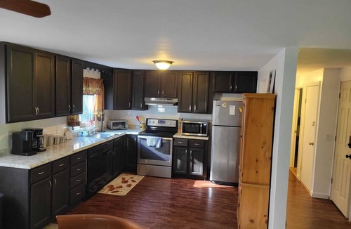 East Falmouth House | Perfect For Big Groups & Families/Free Wi-Fi