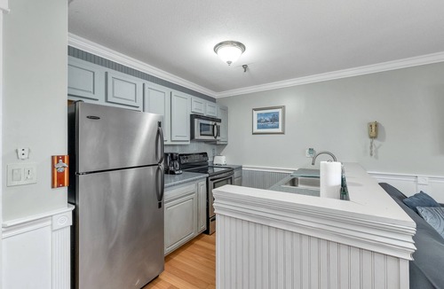 Gilford House | Perfect Gilford Stay Parking, Pool, WiFi & BBQ Incl