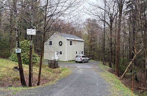 Wilmington House | Pet & Family Friendly Home, Assoc ClubHouse w/Pools. Near Ski, Hiking, Boating