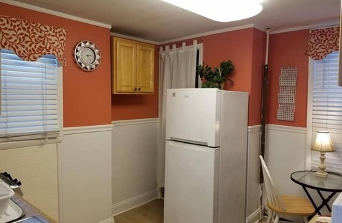 Ocean Grove Apartment | Pet Friendly 1st Floor Apt 2 Blocks to Beach & Main Ave | Private Entrance | .