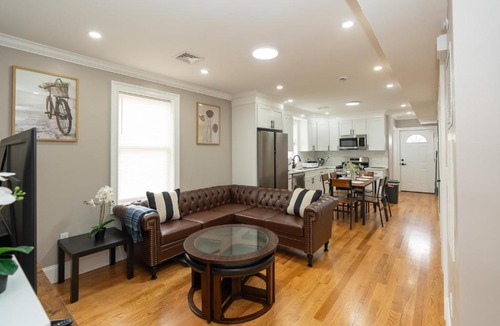 Codman Square Apartment | Pet-Friendly Modern 3BR 1st-floor Apt Boston - Easy Franklin Park & Red Line Access 5581
