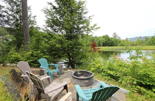 Campton House | Pet Friendly Private Waterfront home, Estates