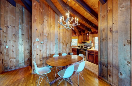 Moultonborough House | Pet Friendly waterfront house on Lake Winnipesaukee sleeps 6