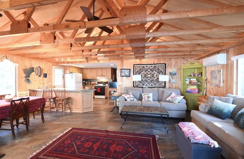 Standish House | Pet-Friendly Waterfront Retreat w/Sunset Views & Sandy Beach on Frye Island