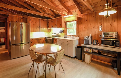 Gray Cabin | Pet Friendly waterfront home on Little Sebago Lake