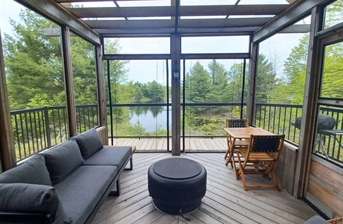 Tay Valley Cabin | Pine Brae Eco-Resort: Off-grid cabin with lake access & private hiking trails