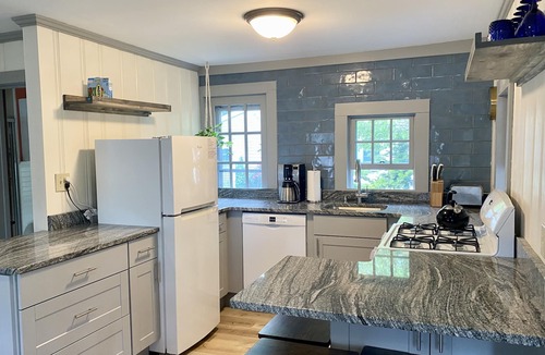 West Yarmouth Cottage | Piping Plover-A Classic Cape Cottage