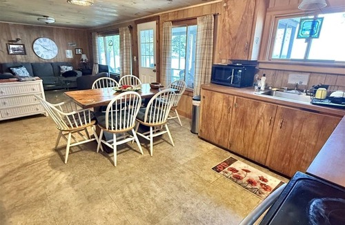 Sebago Villa | Placyd Pines Limit 8 4 Bedroom Cottage by RedAwning