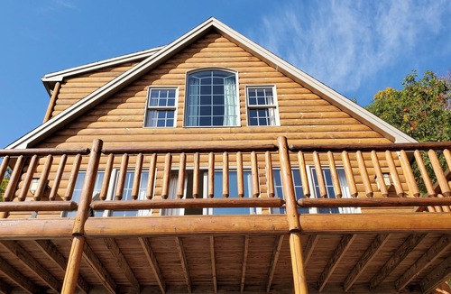 Bridgton Cabin | Pleasant Mt Log Cabin, Near Lakes & Boat Launches