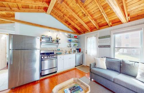 Kennebunk House | Plover’s Run Cottage 32 at Shorelands Resort